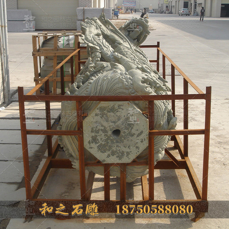惠安石雕龍柱