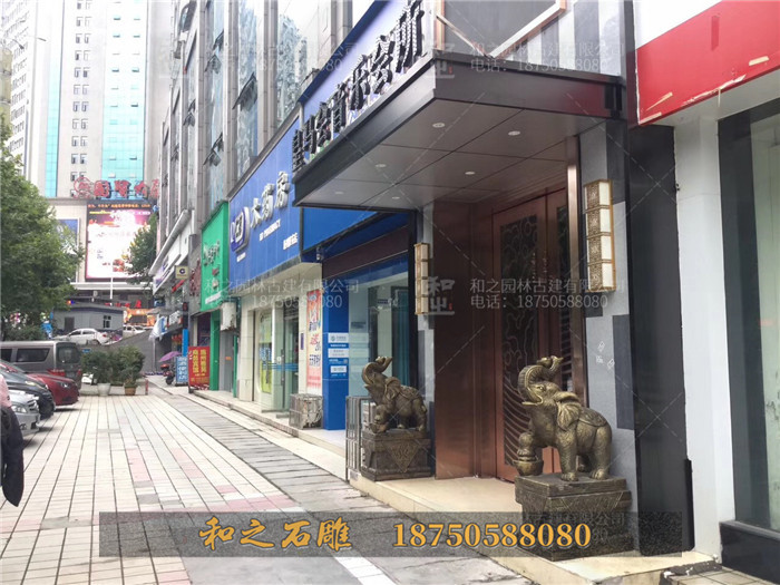 石雕大象擺放
