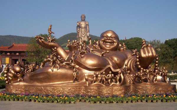 百子嬉彌勒雕像