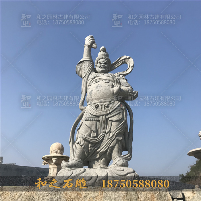 宮毗羅神將石雕像