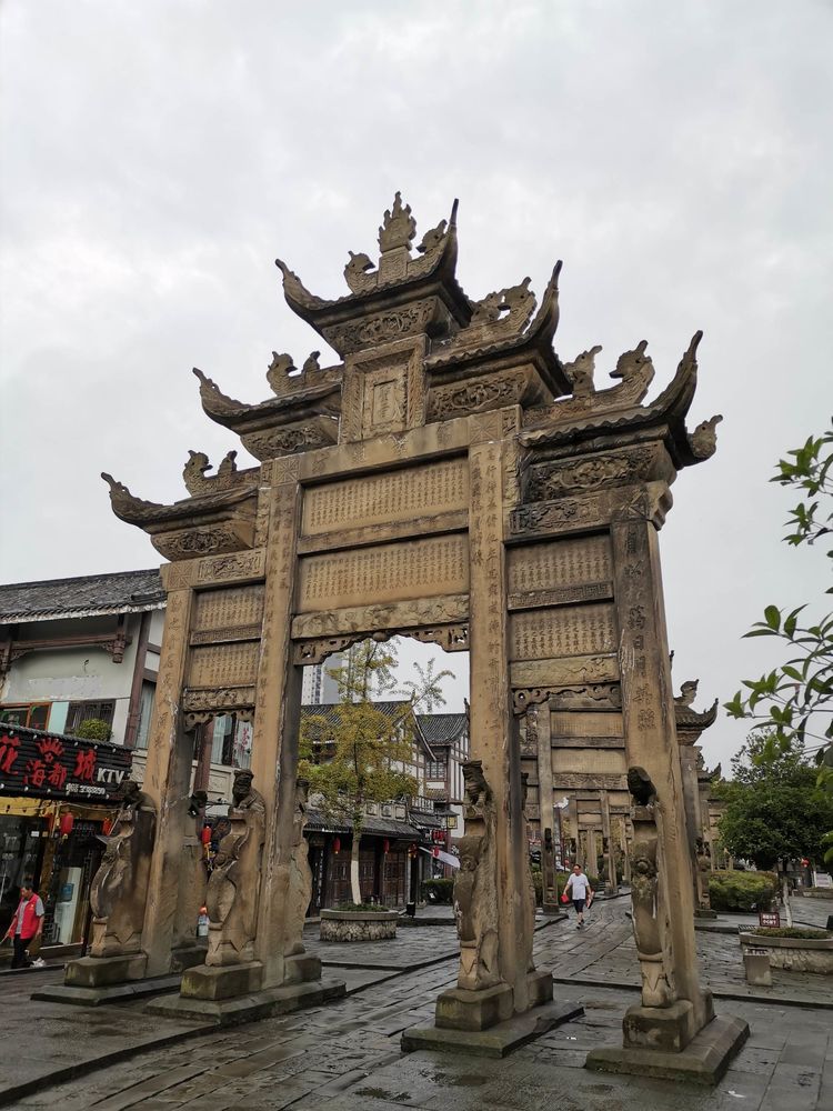 大型石雕牌坊 大型石雕牌坊